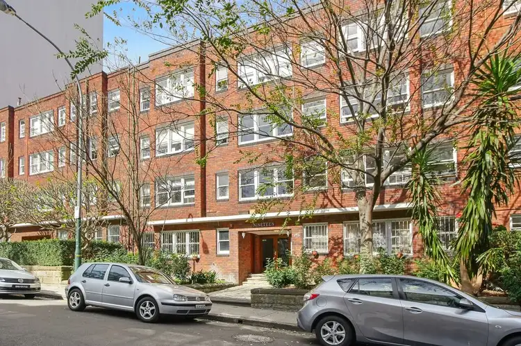 Second view of Homely unit listing, Unit 16/19 St Neot Avenue, Potts Point NSW 2011