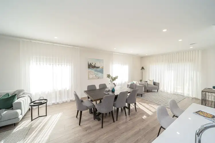 27 Violetta Boulevard, Diggers Rest VIC 3427