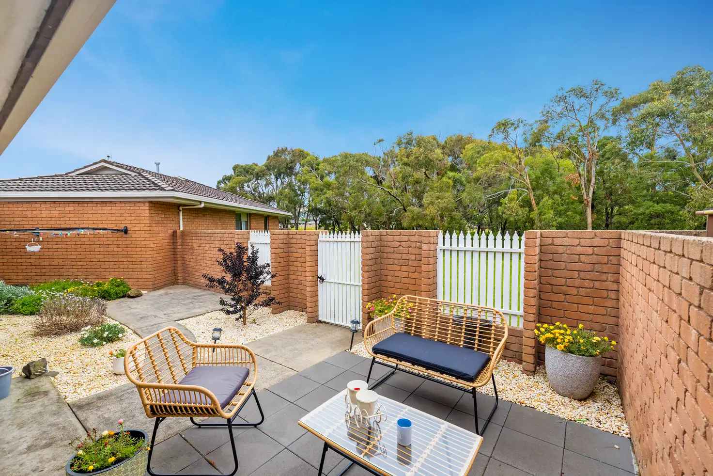 Main view of Homely unit listing, 2/3 Livingston Court, Warrnambool VIC 3280