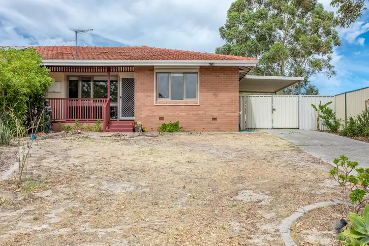 32B Hollybush Way, Kelmscott WA 6111