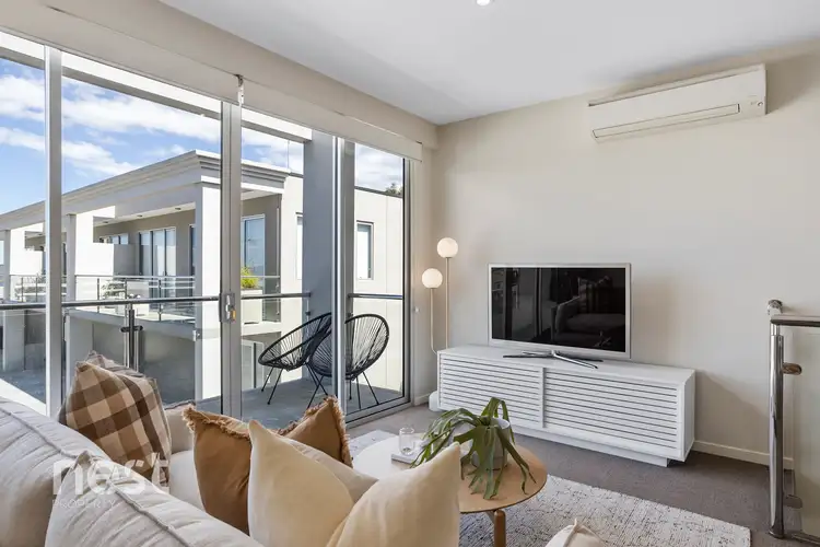 Fifth view of Homely townhouse listing, 24/15 Lansdowne Crescent, West Hobart TAS 7000