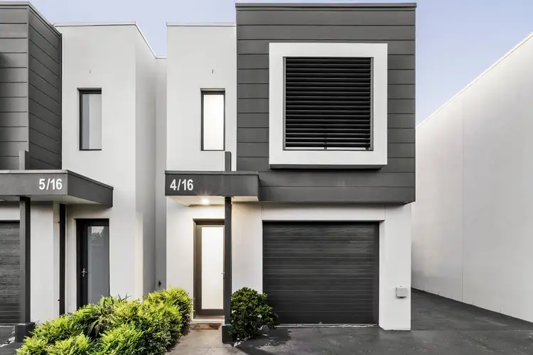 4/16 Mundy Street, Geelong VIC 3220