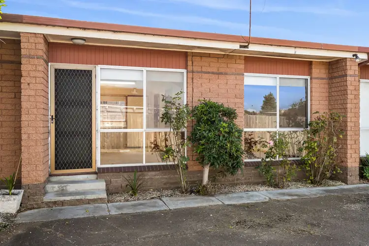 Main view of Homely unit listing, 2/10 Beckley Street, Herne Hill VIC 3218