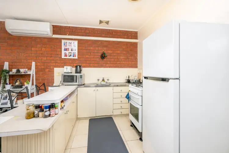 Second view of Homely unit listing, 2/38 RAILWAY PARADE, Shepparton VIC 3630
