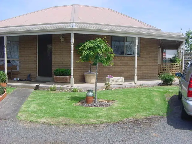 Main view of Homely unit listing, 2/23 Tieman Street, Port Fairy VIC 3284