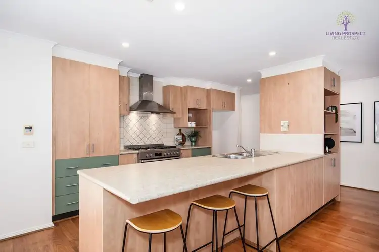 Sixth view of Homely house listing, 5 Newburgh Court, Point Cook VIC 3030
