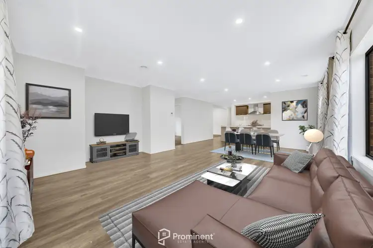 Main view of Homely house listing, 5 Vulpine Street, Clyde VIC 3978