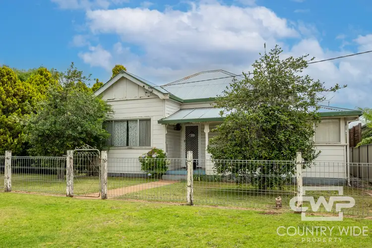 6 Park Street, Glen Innes NSW 2370