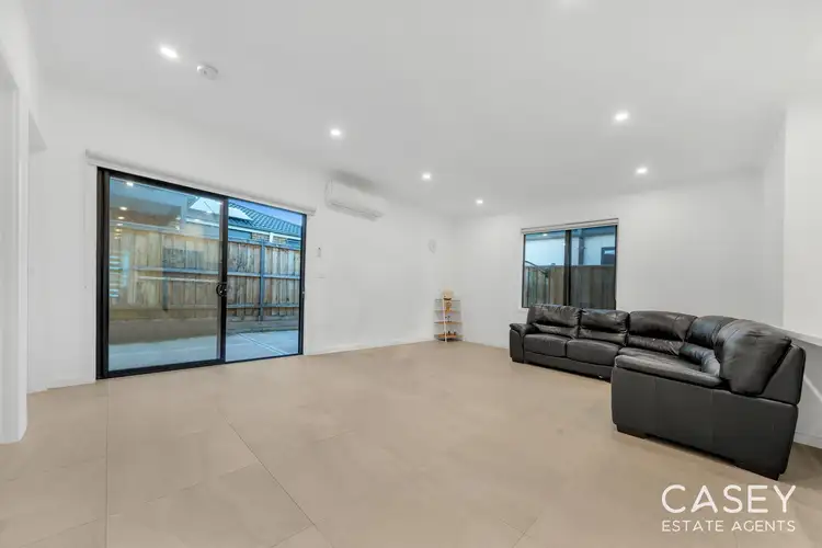 Sixth view of Homely house listing, 3 Meteorite Way, Cranbourne East VIC 3977