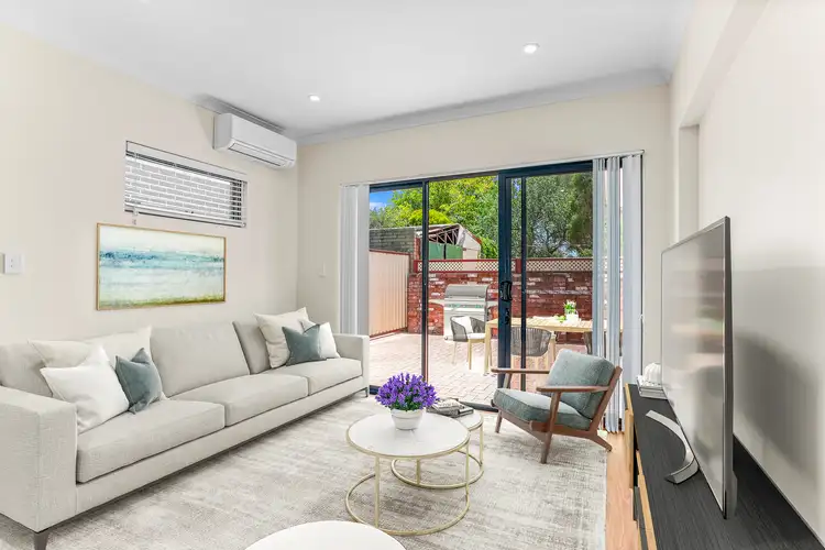 Fourth view of Homely house listing, 2/63 River Road, Kelmscott WA 6111