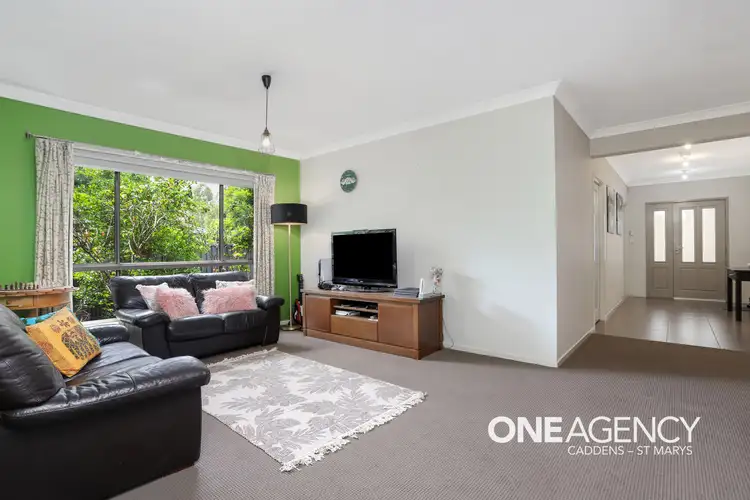 Fifth view of Homely house listing, 2 White Cedar Avenue, Claremont Meadows NSW 2747