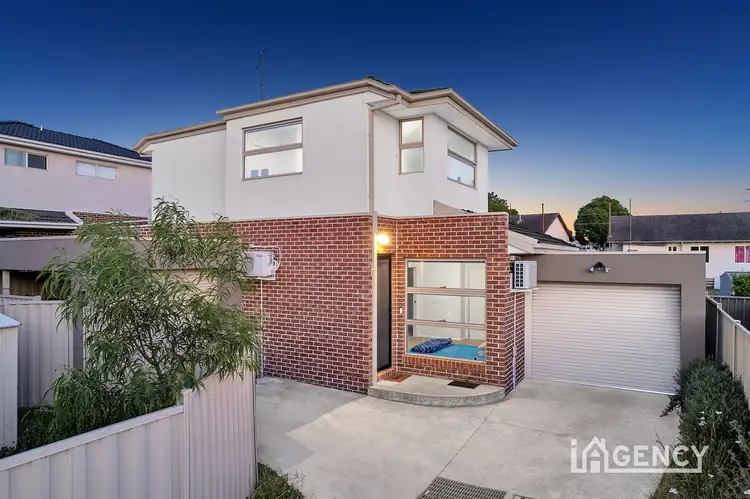 Main view of Homely townhouse listing, 3/30 Hawthorn Road VIC 3177, Doveton VIC 3177
