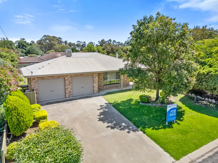 2 Hiles Court, Tocumwal NSW 2714