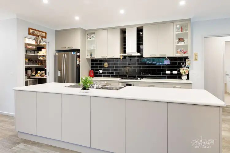 Fifth view of Homely house listing, 46 BADCOE AVENUE, Wodonga VIC 3690