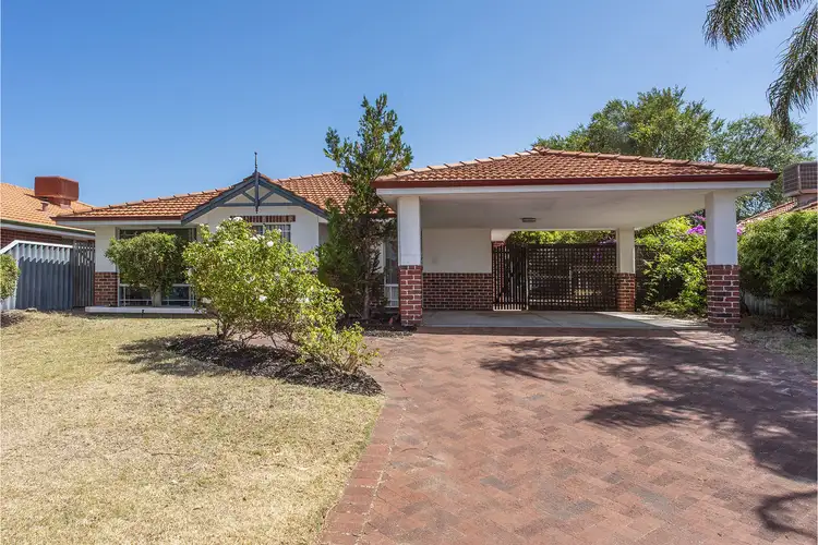 24 Grand Ocean Boulevard, Port Kennedy WA 6172