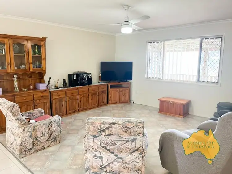 Fifth view of Homely house listing, 4 Savoy Court, Kingaroy QLD 4610