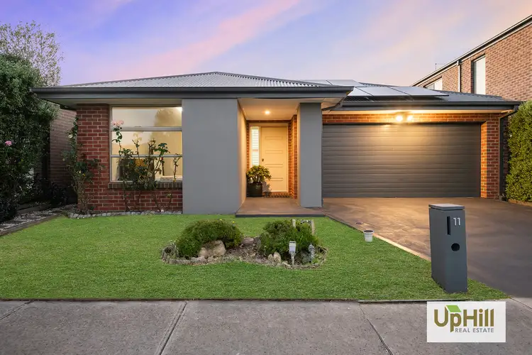 11 Highbury Road, Clyde North VIC 3978