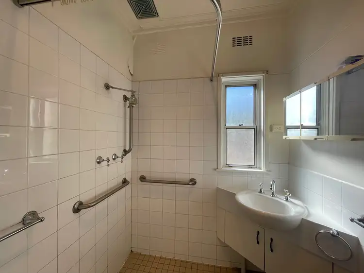 Fifth view of Homely house listing, 973 Mate Street, North Albury NSW 2640