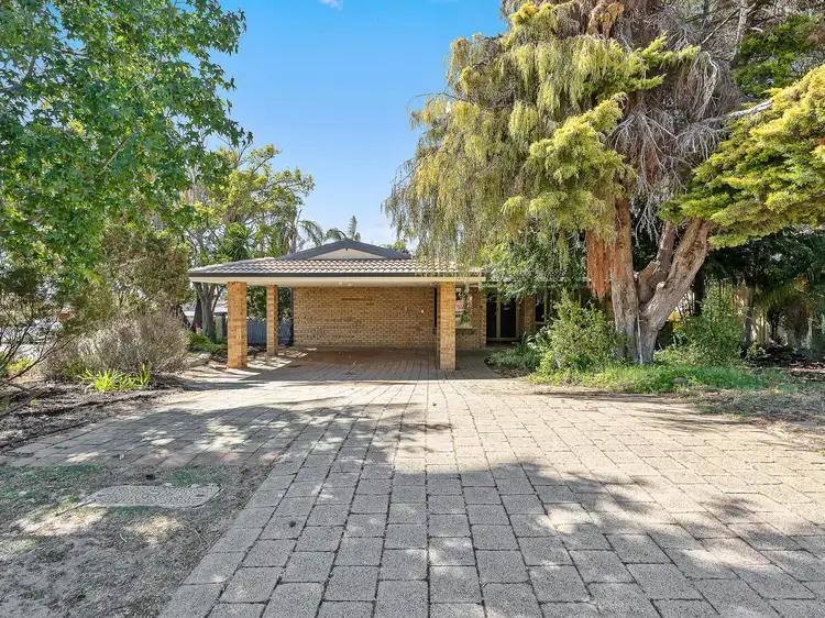 7 HILLCREST ROAD, Alexander Heights WA 6064