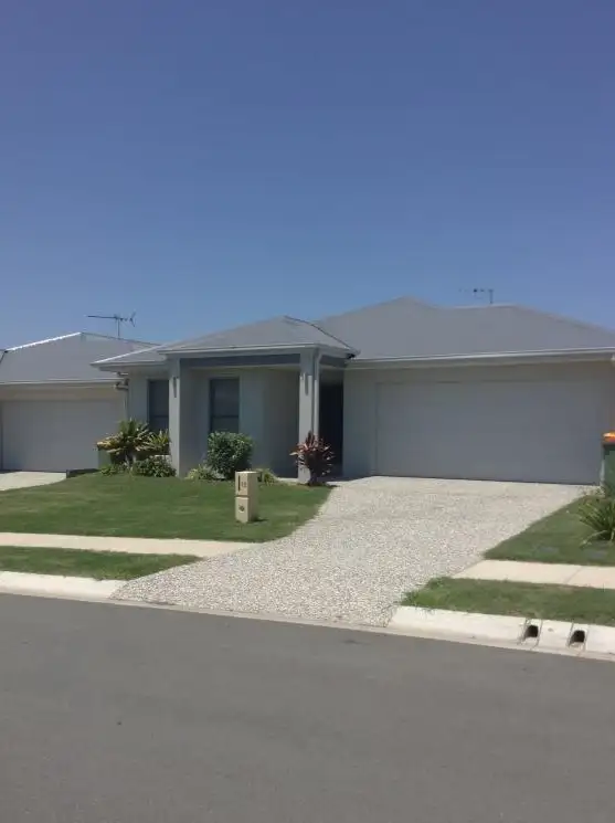 15 Napier Circuit, Silkstone QLD 4304