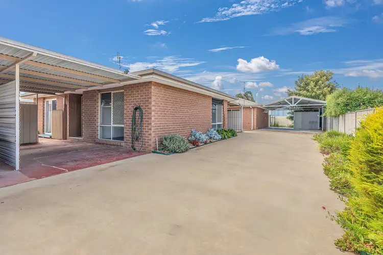 2/16 Council Street, Moama NSW 2731