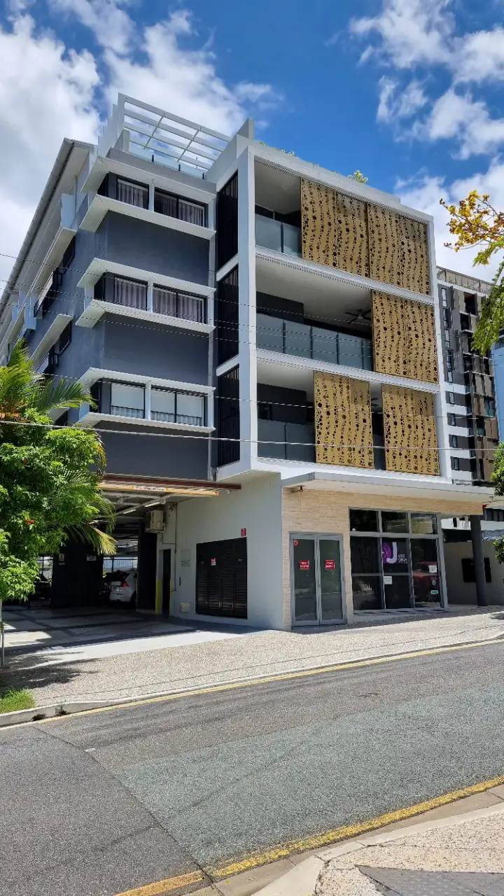 44 Latham Street