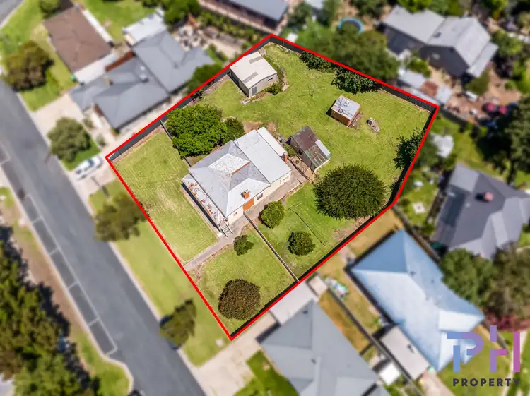 13 Barney Street, North Bendigo VIC 3550