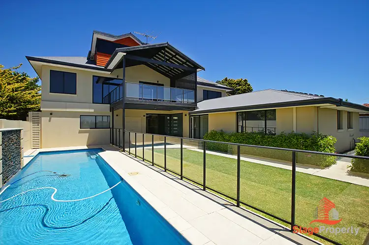 11 Highbridge Way