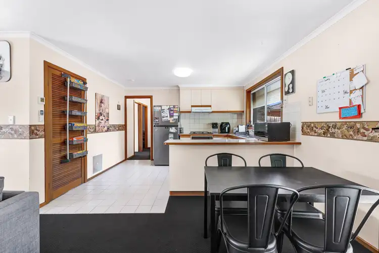 Fourth view of Homely unit listing, 2/7 Arthur Phillip Drive, Endeavour Hills VIC 3802