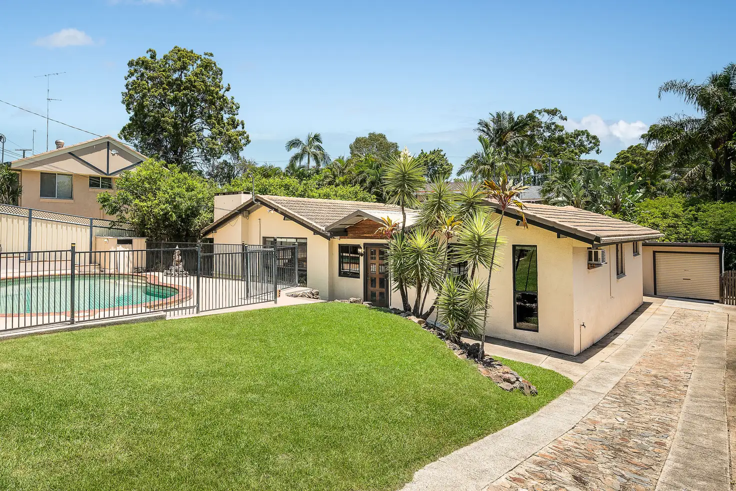 Main view of Homely house listing, 8 Darling Crescent, Molendinar QLD 4214