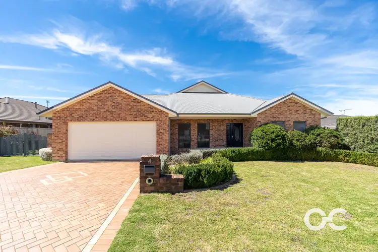 4 Candlebark Crescent, Orange NSW 2800