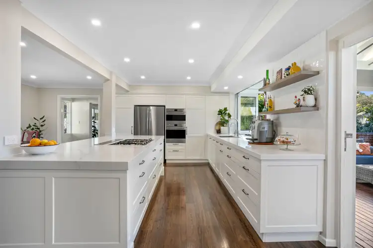 Fifth view of Homely house listing, 6 David Close, St Ives NSW 2075