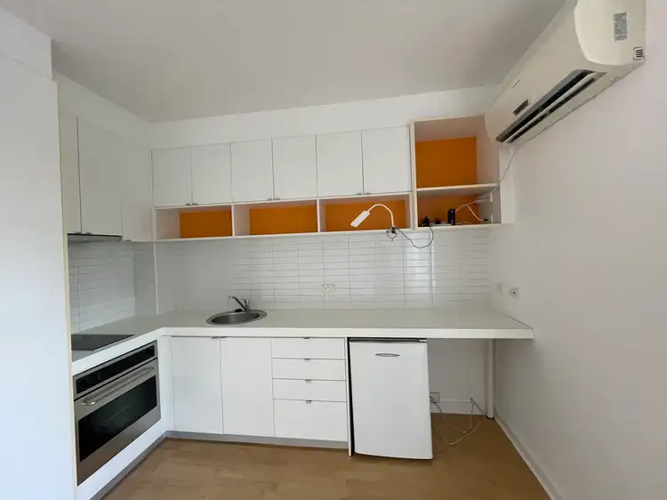 Fourth view of Homely studio listing, 1/1 Lumley Court, Prahran VIC 3181