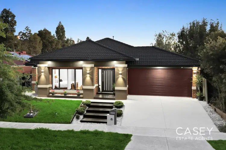 14 Pedigree Grove, Cranbourne East VIC 3977