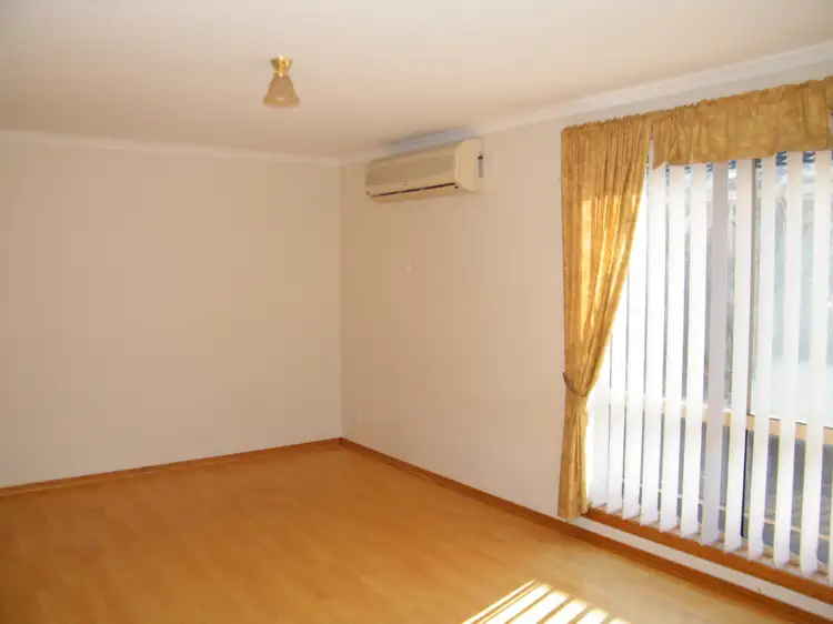 Fourth view of Homely unit listing, 14/3 Gumleaf Place, Drouin VIC 3818