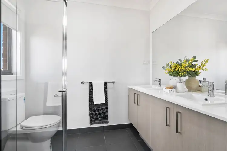 Third view of Homely house listing, 39 Callistemon Crt, Lara VIC 3212