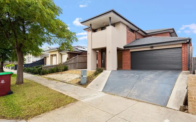 Main view of Homely house listing, 44 Fintona Crescent, Cranbourne West VIC 3977