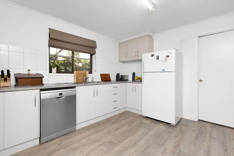 Second view of Homely house listing, 6 Mansell Drive, Mildura VIC 3500