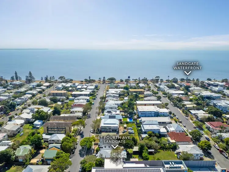 Second view of Homely block of units listing, 17 FOURTH Avenue, Sandgate QLD 4017