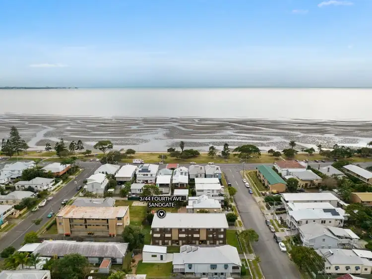 Main view of Homely unit listing, 3/44 Fourth Avenue, Sandgate QLD 4017