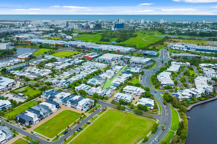 3 HILLIARDS LANE, Maroochydore QLD 4558