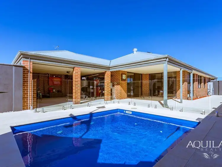 18 Hosnie Drive, Ellenbrook WA 6069