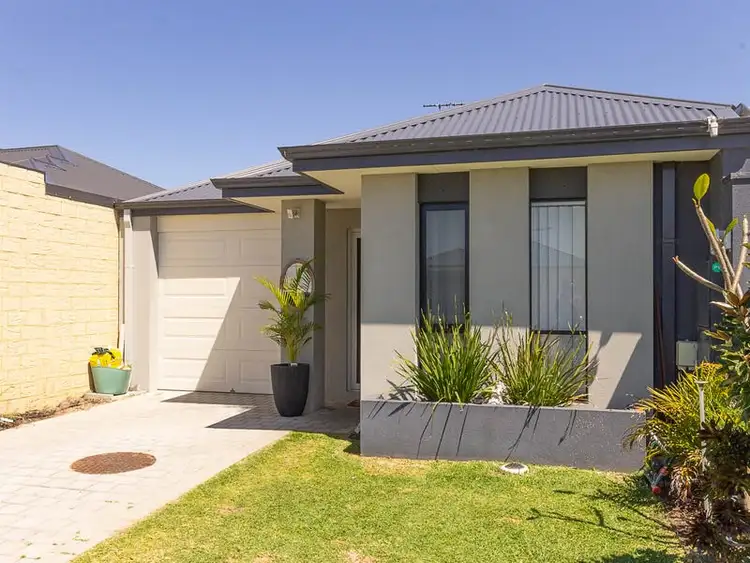 Main view of Homely house listing, 20 Ullswater Chase, Aveley WA 6069