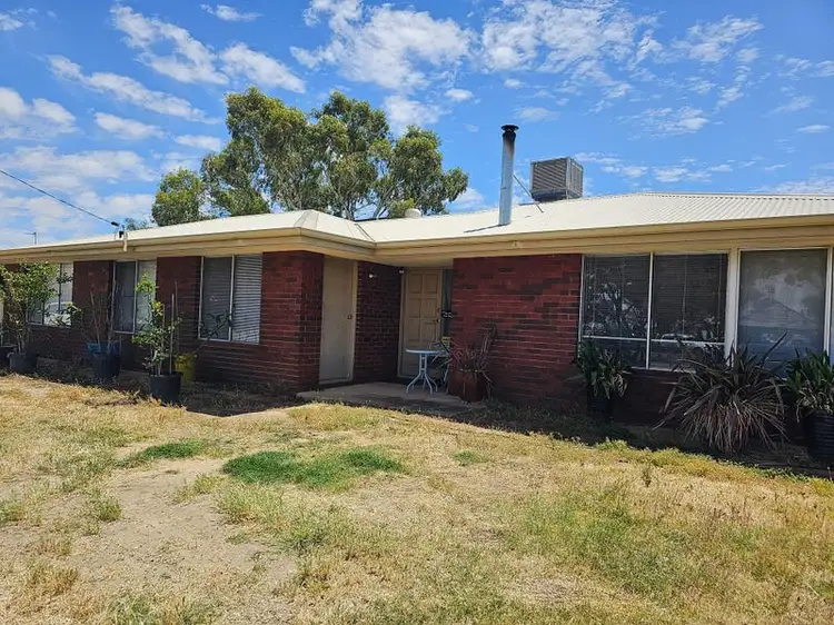 61 Forrest Street, Kellerberrin WA 6410