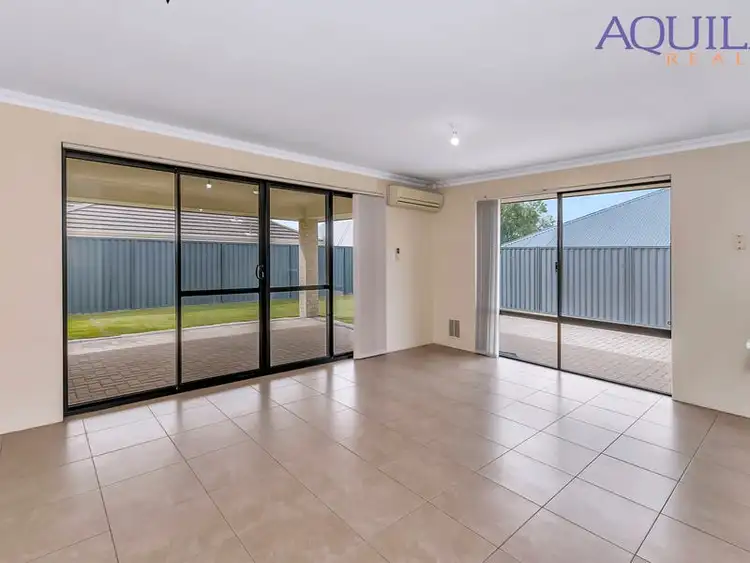 Sixth view of Homely house listing, 6 Uffizi End, Aveley WA 6069