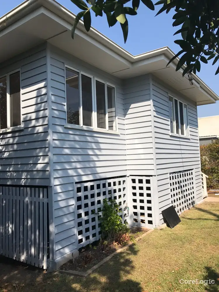 135 Rainbow Street, Sandgate QLD 4017