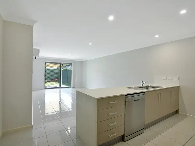 Fifth view of Homely unit listing, 1/285A Alderley Street, South Toowoomba QLD 4350