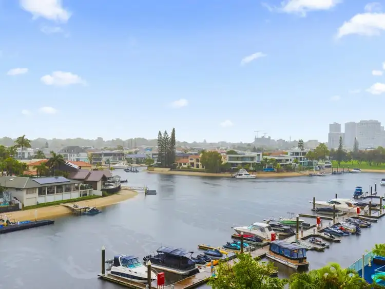 25/5 Admiralty Drive, Surfers Paradise QLD 4217