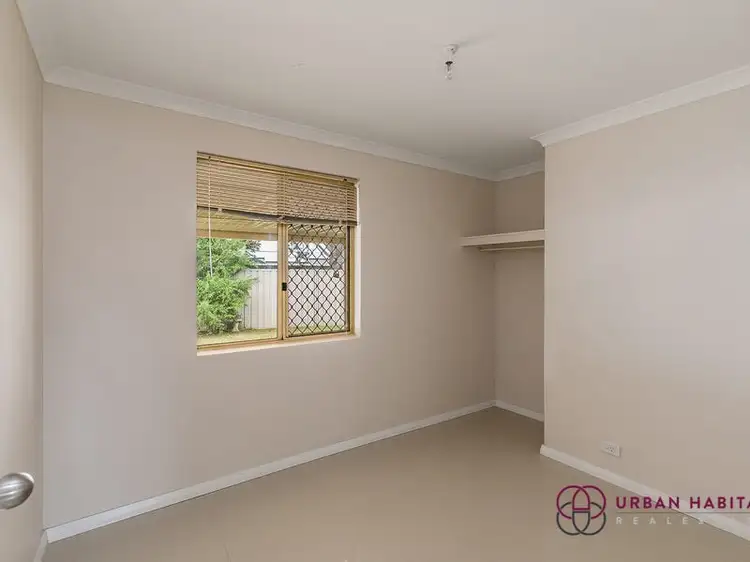 Seventh view of Homely house listing, 1/24 Legend Place, Cooloongup WA 6168