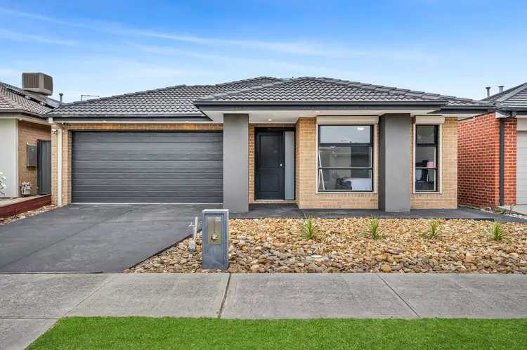 22 Celtic Drive, Cranbourne East VIC 3977